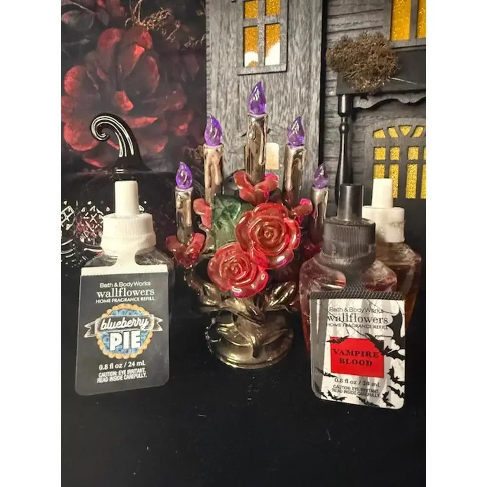 Bath & Body Works Halloween Skeleton Hand Wallflower Plug Roses 2018